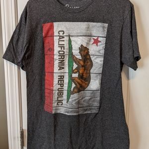 Mens california graphic tee sz L